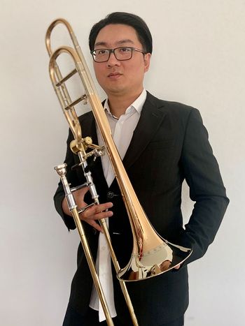 Xue Li, Dozent der Musikschule der Stadt Hennef, unterrichtet Posaune und Euphonium. 