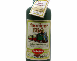 Feiner Edelkräuter "Der feurige Elias", 0,7 l, aus der Brennerei Quadenhof (15 €)