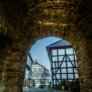 Stadt Blankenberg: Blick durch das Katharinentor