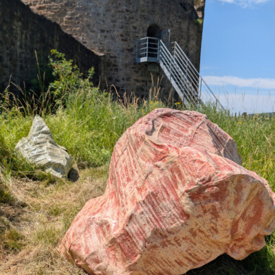Kunst auf der Burg 2026 Werke von Brigitte Mekelburg